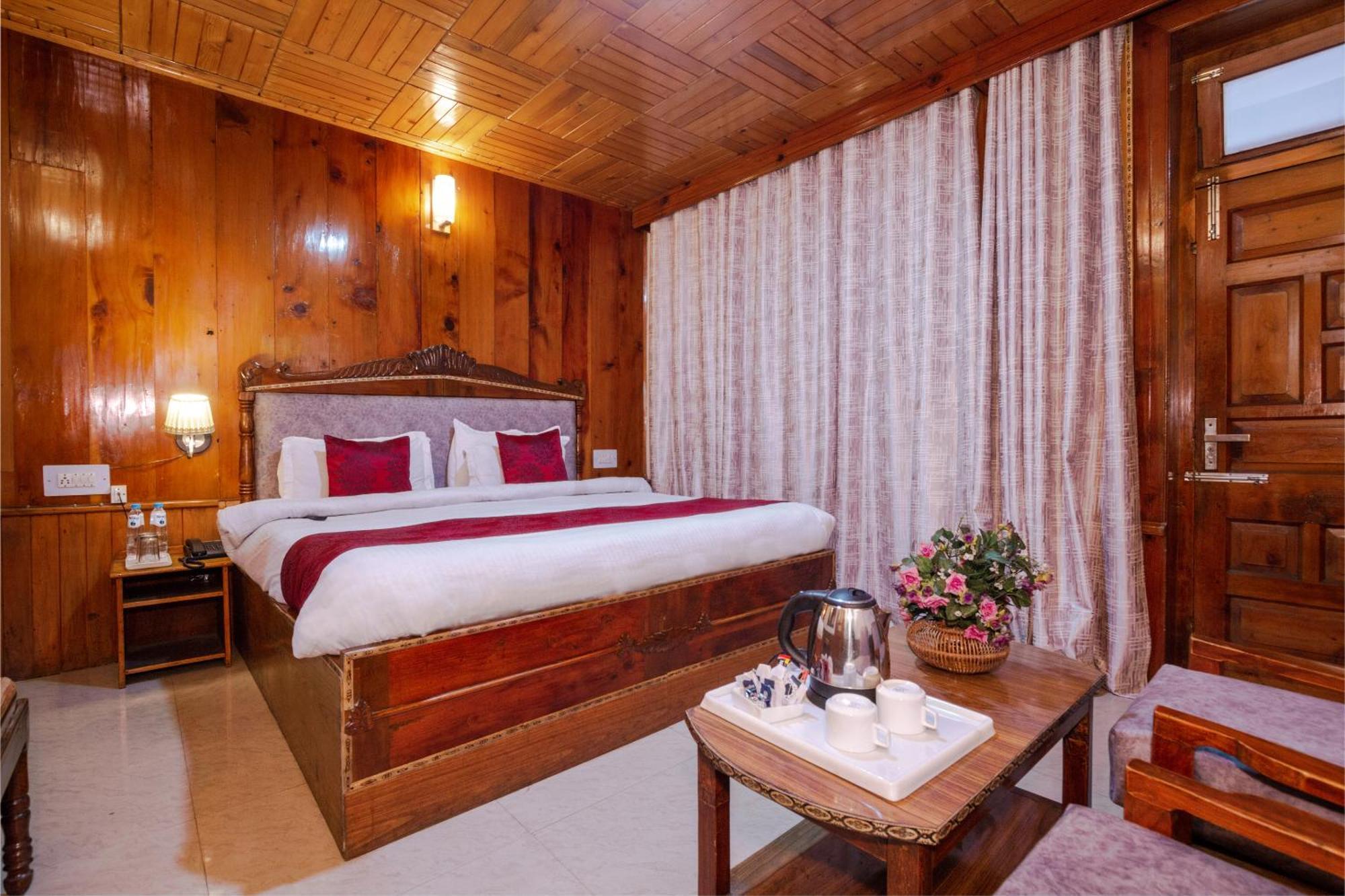 Holiday Home International -Vivaan Stays Manali  Exterior photo